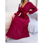 Langes plissiertes Wickelkleid mit Bindegürtel für Damen
