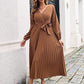 Langes plissiertes Wickelkleid mit Bindegürtel für Damen